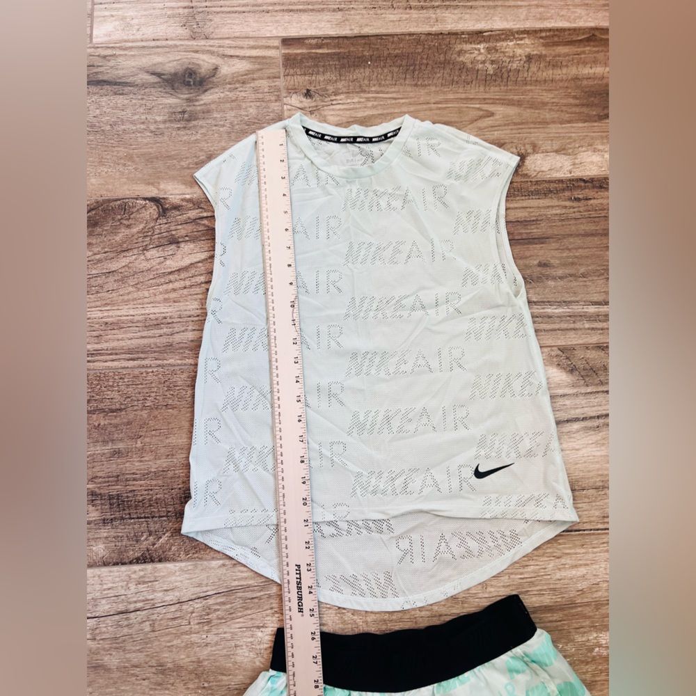 Nike Top Women Outfit Set Small Shorts Tank Top Aeroready Athletic Green #22 - Picture 3 of 11